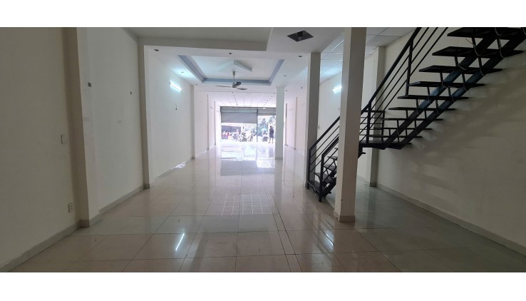 Cho thuê nhà Mặt Tiền Tân Kỳ Tân Quý 210m2 - NGANG 7M - GẦN AEON